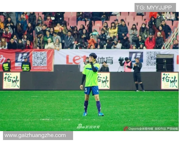 深入对话国外足球明星探秘他们的职业生涯与生活故事